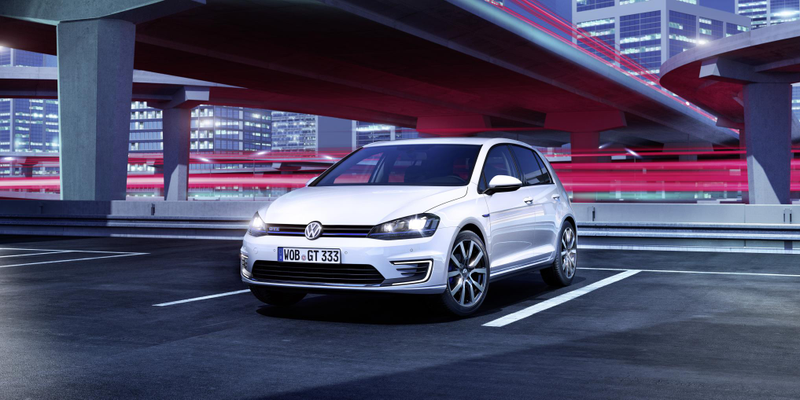 Illustration for article titled The Volkswagen Golf GTE Is A 130 MPG Plug-In Hybrid GTI